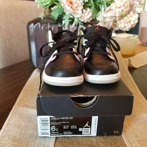 Size 6c Jordan 1 Mid SE